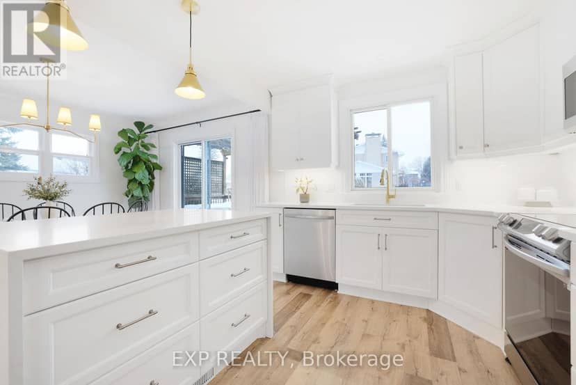 150 Stevenson Crescent — photo 17 of 40