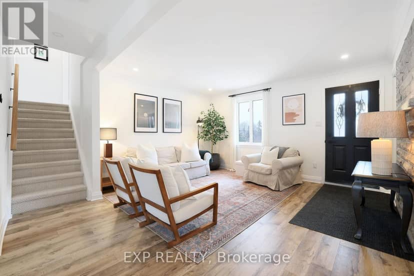 150 Stevenson Crescent — photo 6 of 40