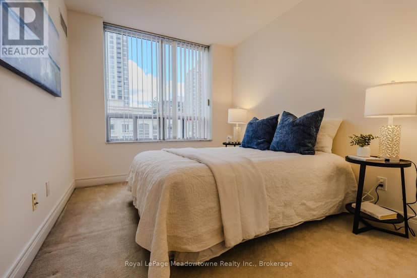 1016 - 5418 Yonge Street — photo 28 of 30