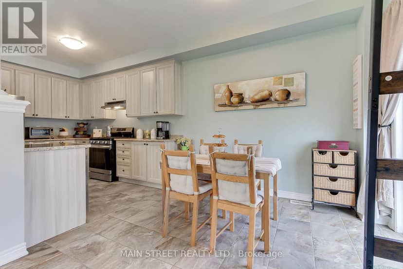 34 Grey Wing Avenue — photo 15 of 40