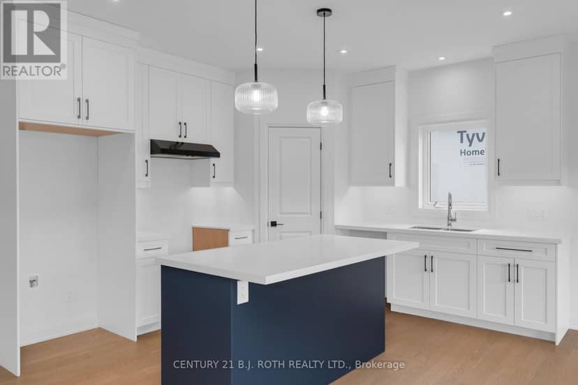 29 Harold Avenue — photo 13 of 40