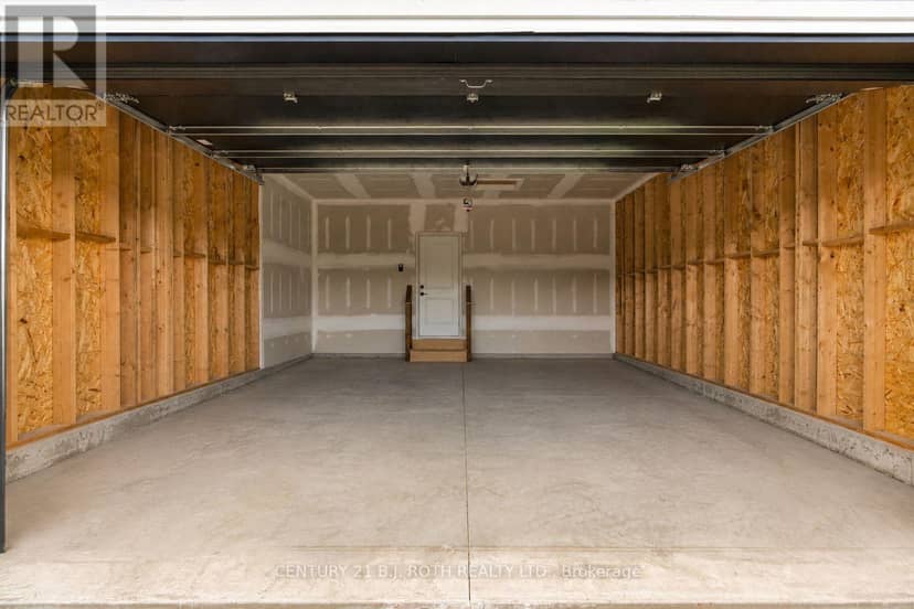 29 Harold Avenue — photo 31 of 40