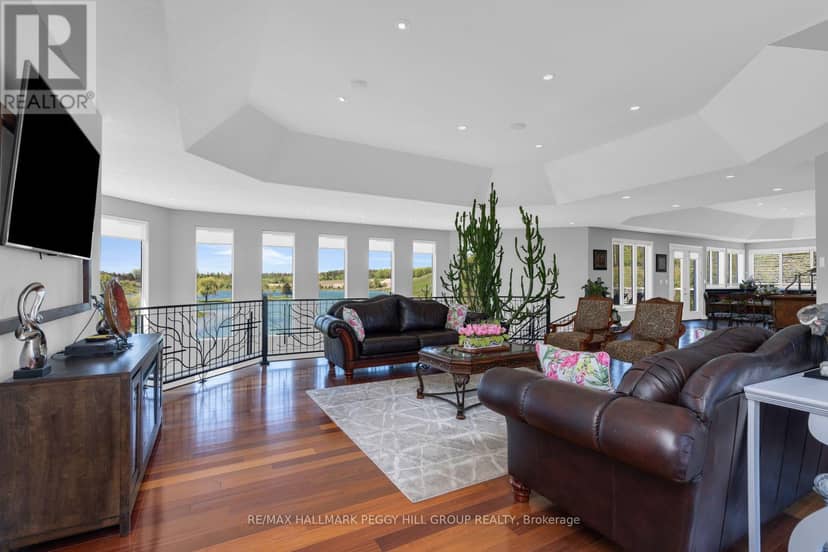 1372 Division Road E, Severn, photo 4
