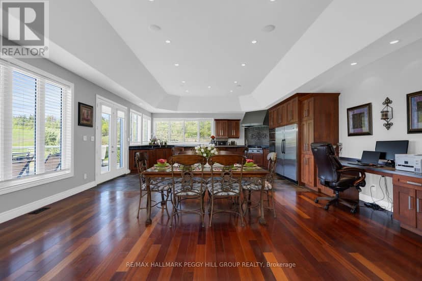 1372 Division Road E, Severn, photo 5