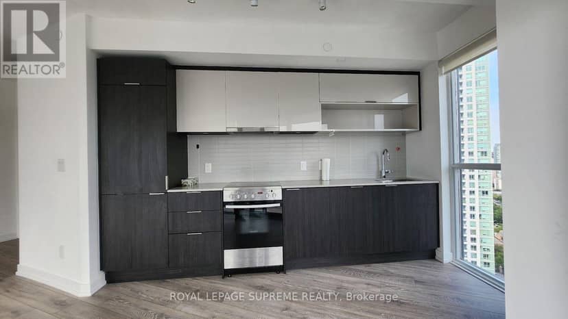 2603 - 159 Wellesley Street E — photo 7 of 20