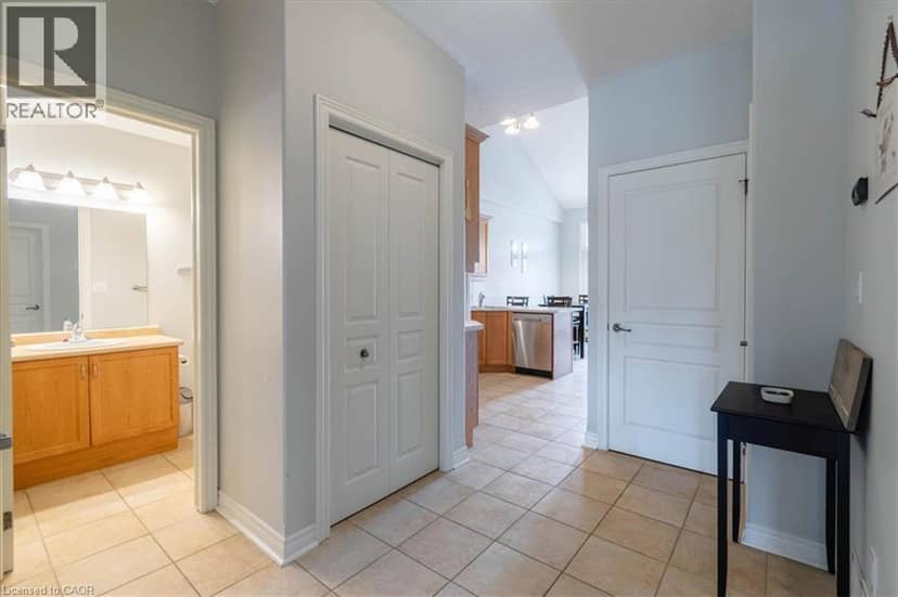 20 MILLCROFT Drive — photo 10 of 40
