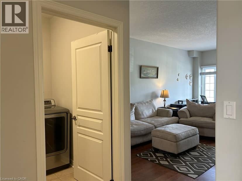 20 MILLCROFT Drive — photo 14 of 40