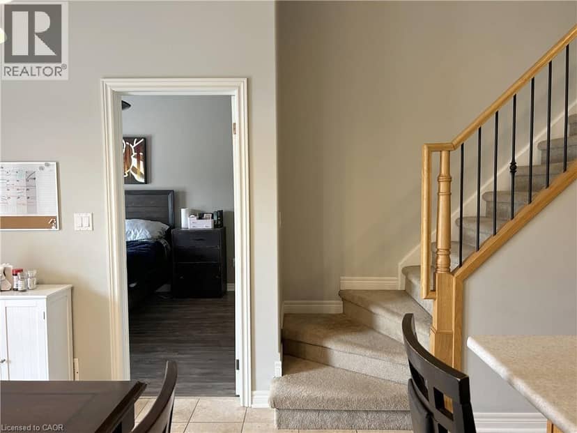 20 MILLCROFT Drive — photo 23 of 40
