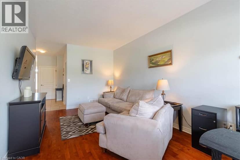20 MILLCROFT Drive — photo 6 of 40