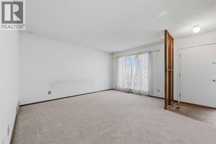 222 Marlborough Way NE, Calgary, photo 5