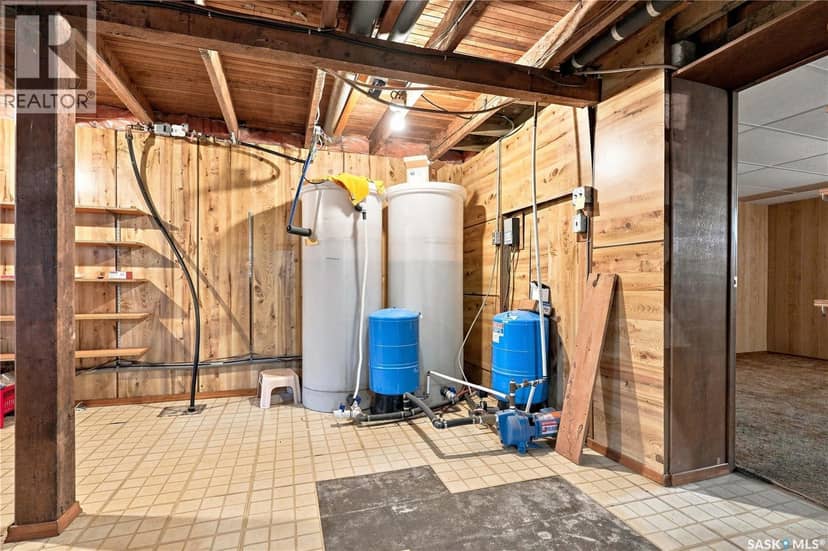 10 ACRE Residential — photo 25 of 39