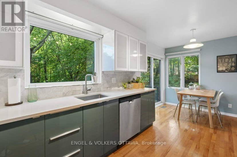 4 - 535 Hilson Avenue — photo 18 of 40