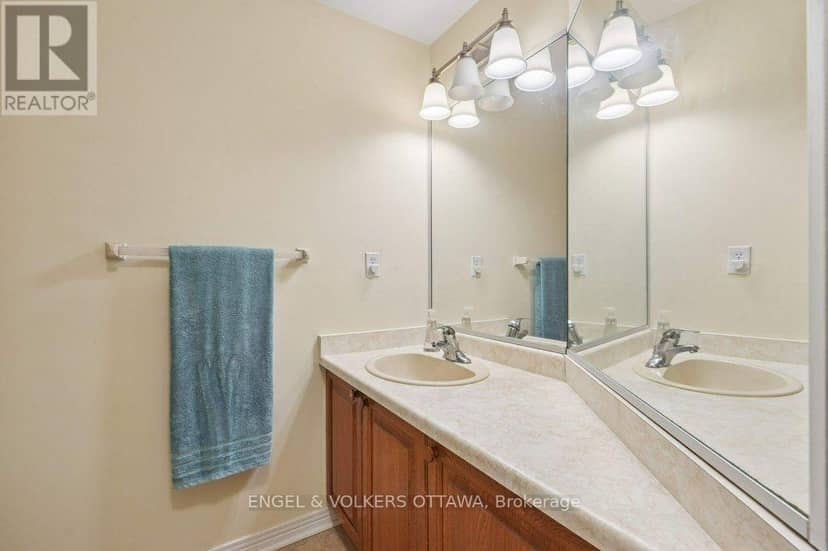 4 - 535 Hilson Avenue — photo 31 of 40