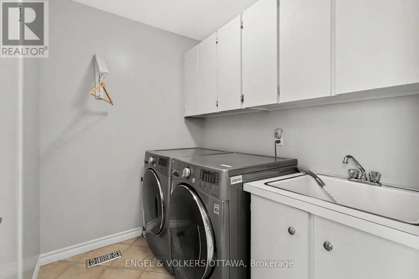 1941 Naskapi Drive — photo 22 of 40