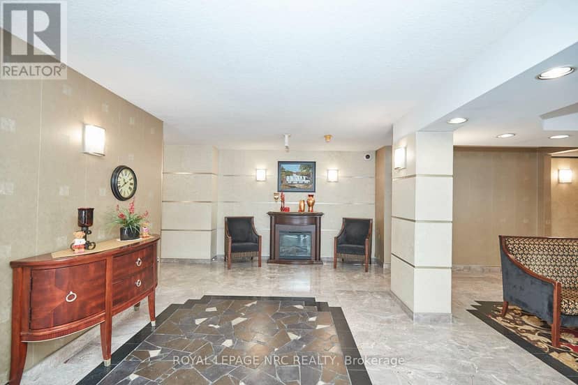 606 - 5100 Dorchester Road — photo 32 of 37