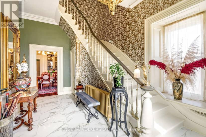 382 McGill Street — photo 6 of 40