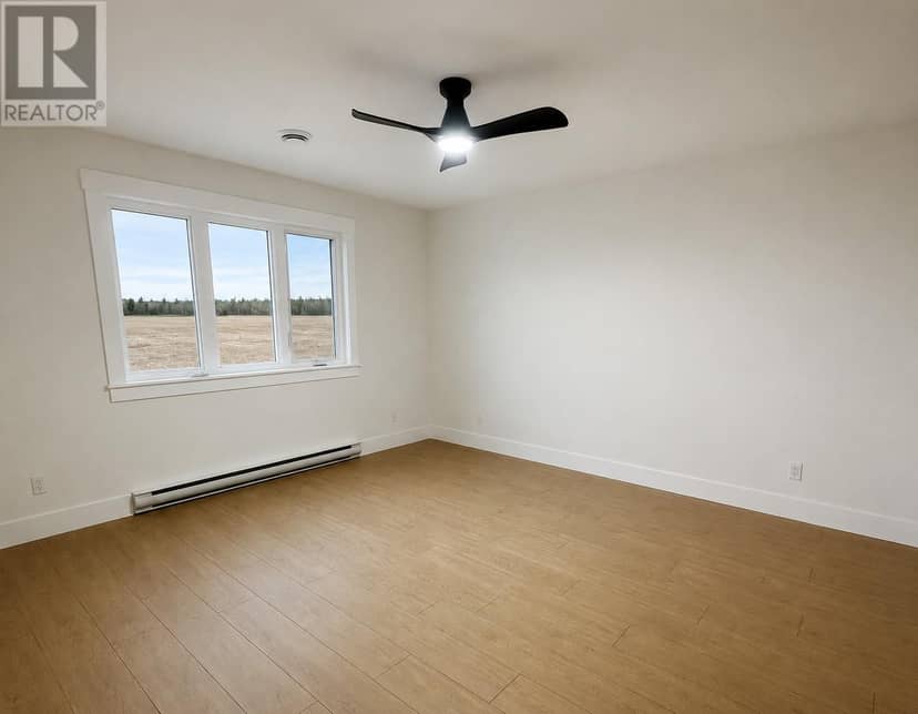 13 Blandford Street, Gander, photo 4