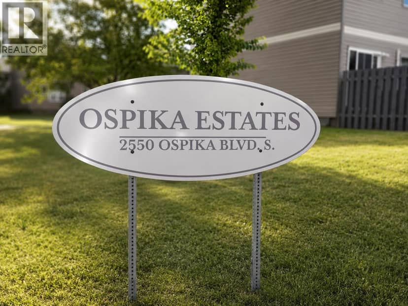 319 2550 S OSPIKA BOULEVARD, Prince George, photo 2