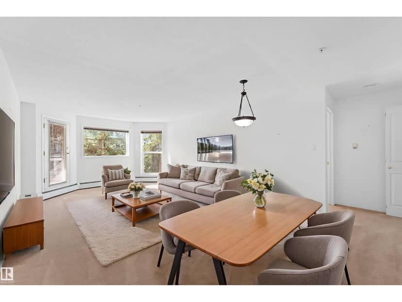 #225 10511 42 AV NW — photo 15 of 31