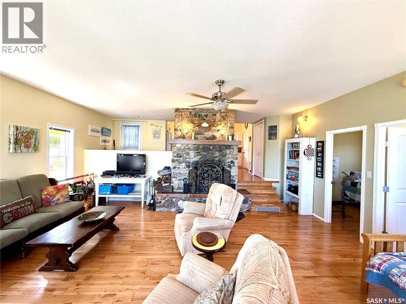 144 Lakeview DRIVE — photo 11 of 40