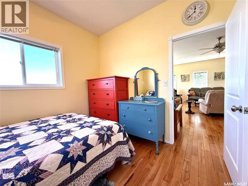 144 Lakeview DRIVE — photo 16 of 40