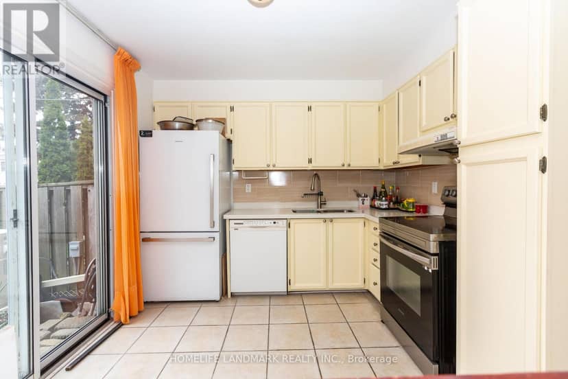 102 - 91 L'amoreaux Drive S — photo 10 of 24
