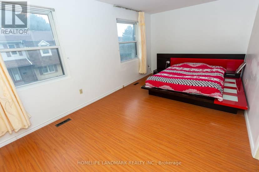 102 - 91 L'amoreaux Drive S — photo 13 of 24