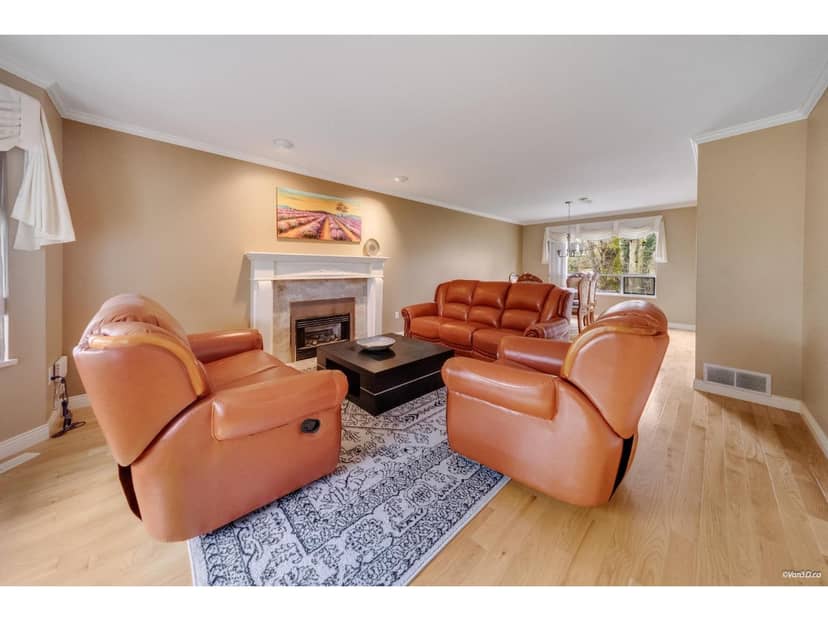 8569 141A STREET, Surrey, photo 3