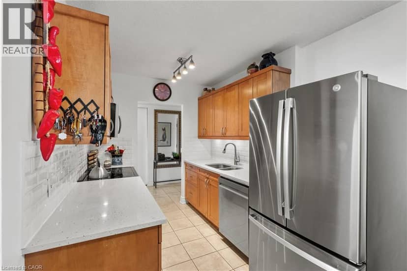 75 QUEEN Street N Unit# 2206 — photo 6 of 27