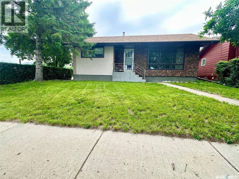 542 Elizabeth STREET — photo 1 of 16