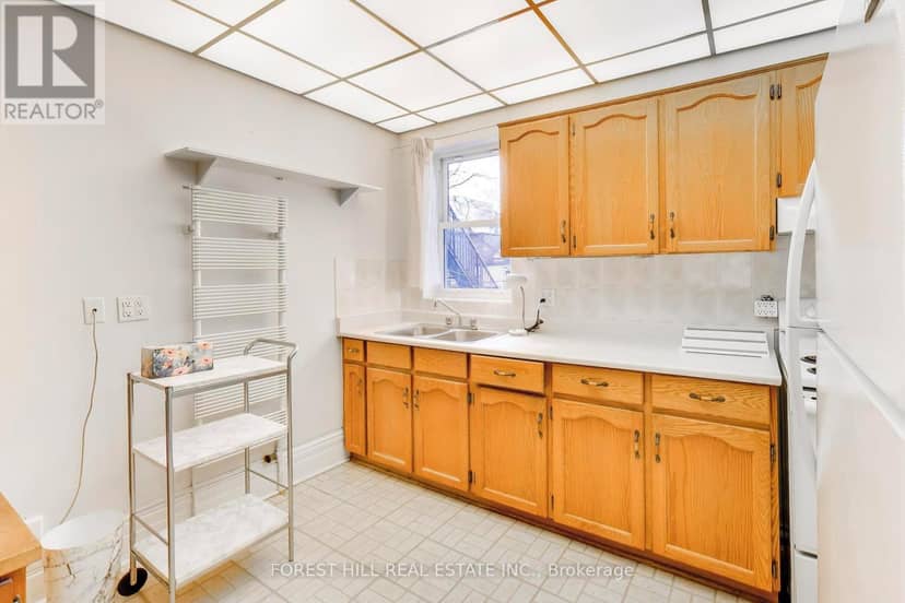 30 Robert Street — photo 23 of 40