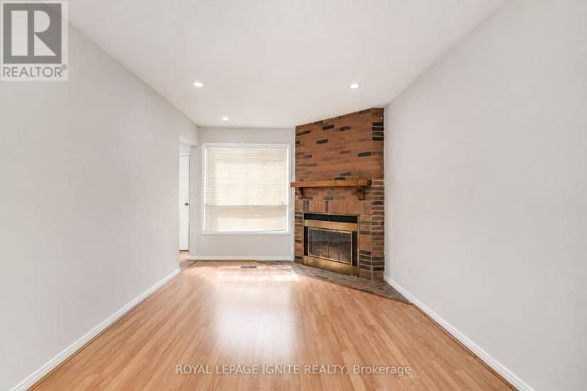 21 Halfmoon Square — photo 13 of 32