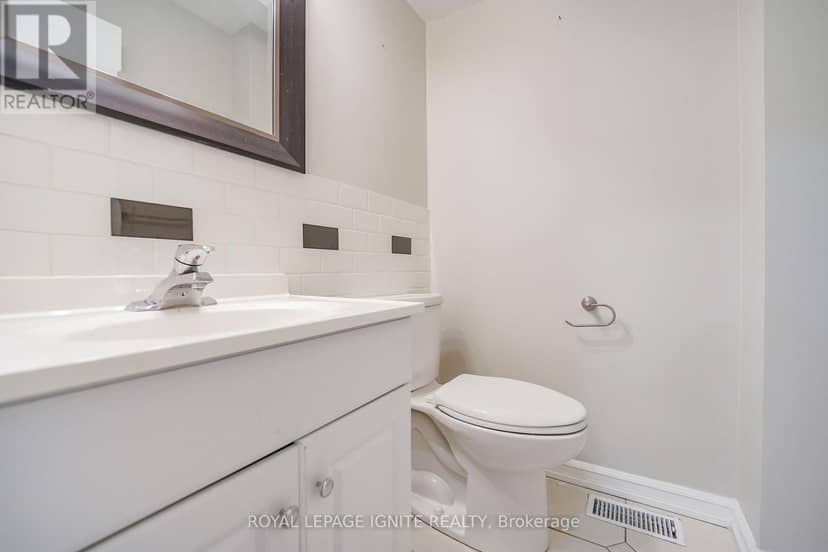 21 Halfmoon Square — photo 17 of 32