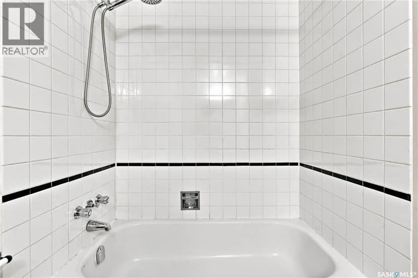 208 2830 Gordon ROAD — photo 18 of 19