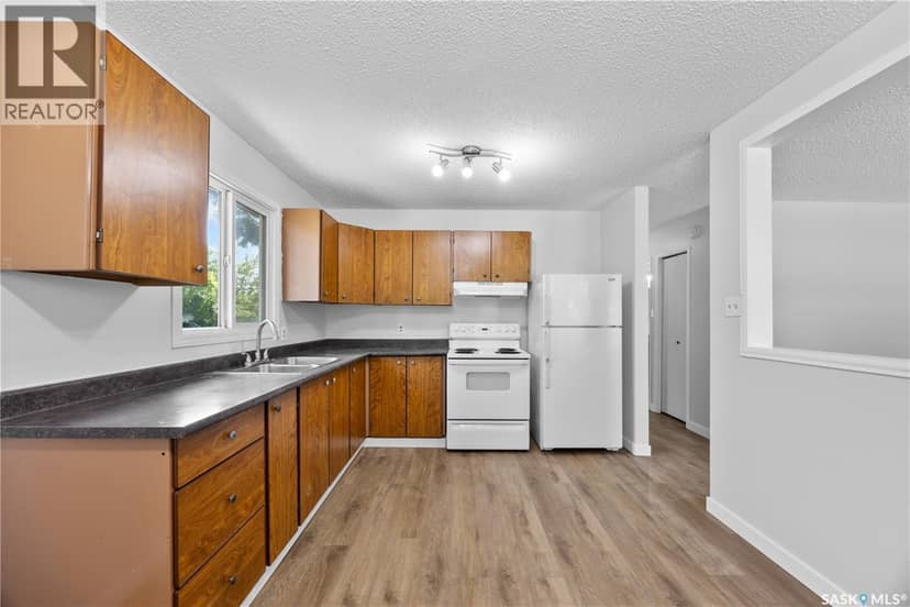 112-116 1st AVENUE — photo 15 of 40