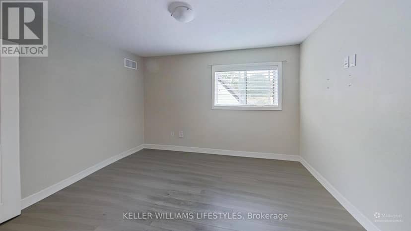 107 Cavendish Crescent — photo 10 of 25