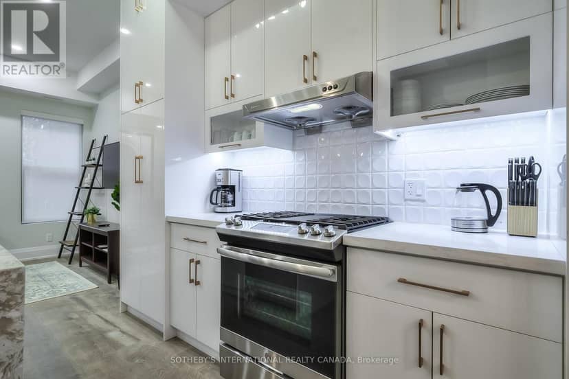 366 Ontario Street — photo 10 of 40