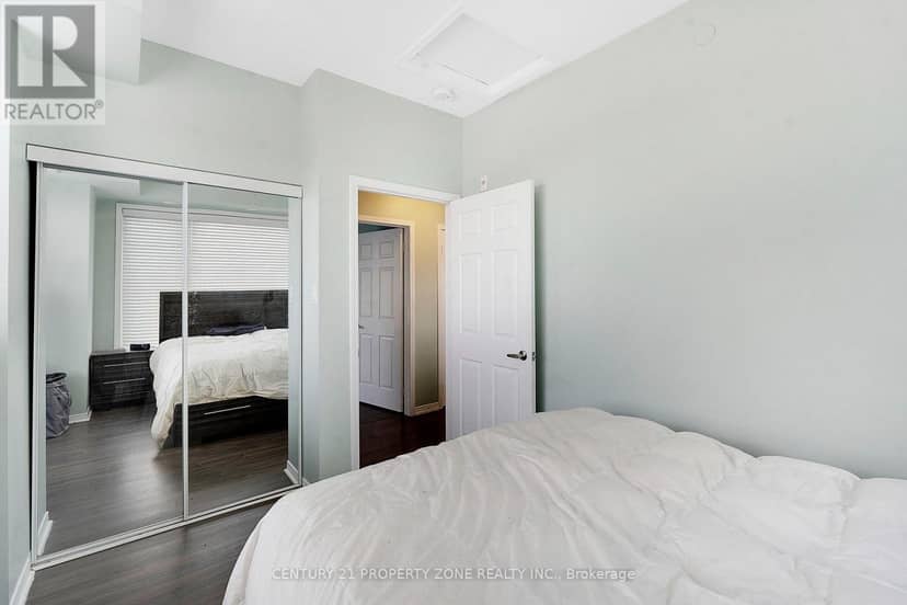 412 - 54 Sky Harbour Drive — photo 17 of 25