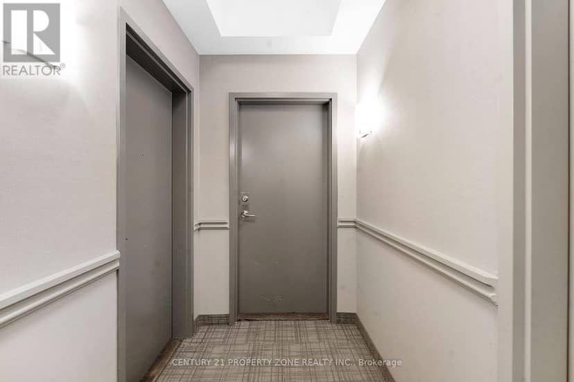 412 - 54 Sky Harbour Drive — photo 22 of 25