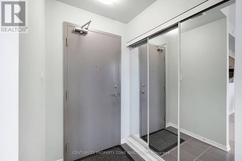 412 - 54 Sky Harbour Drive — photo 7 of 25