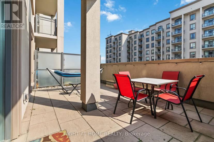 301 - 2490 Old Bronte Road, Oakville, photo 2