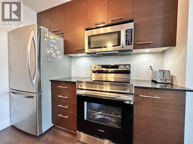 301 2343 ATKINS AVENUE, Port Coquitlam, photo 4