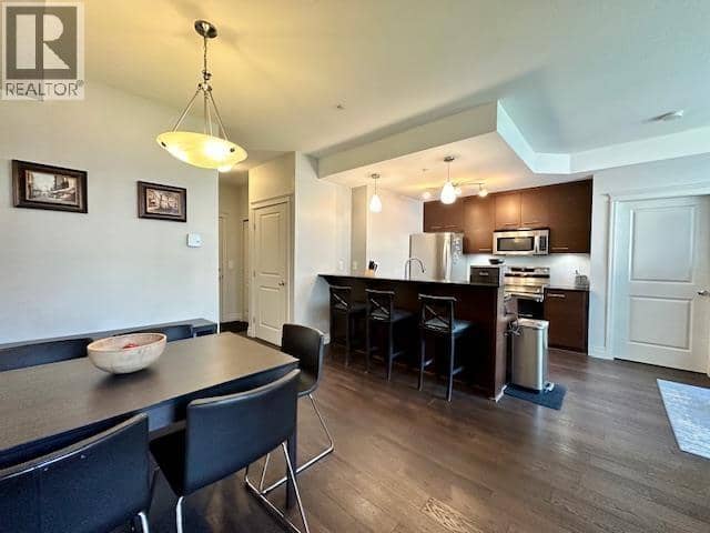 301 2343 ATKINS AVENUE, Port Coquitlam, photo 3