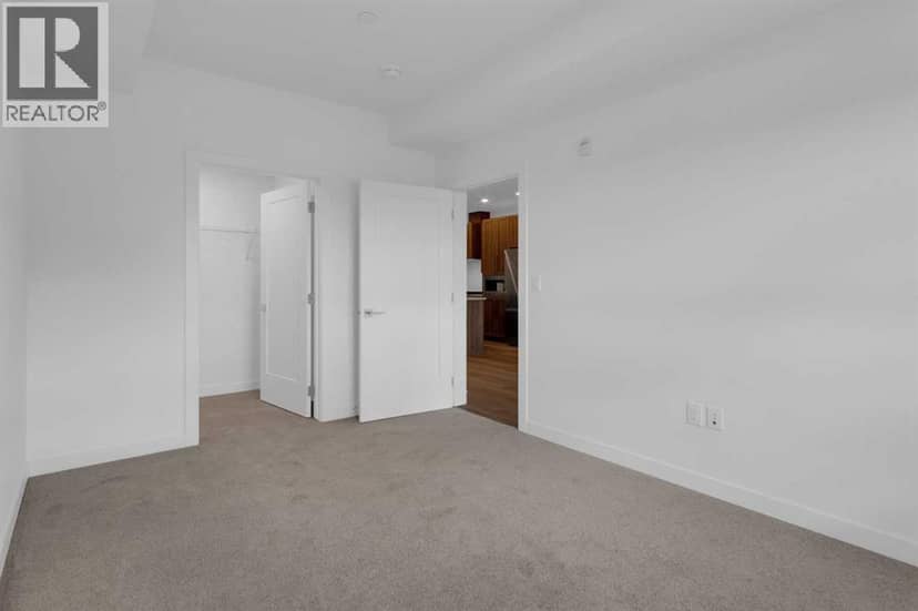 1204, 520 Reynolds Avenue SW — photo 23 of 39