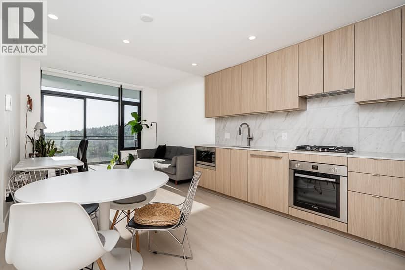 1603 626 CLAREMONT STREET, Coquitlam