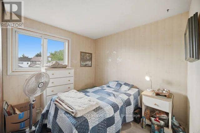26 Fanshawe Drive — photo 13 of 19