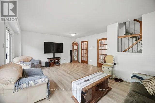 26 Fanshawe Drive, Brampton, photo 7