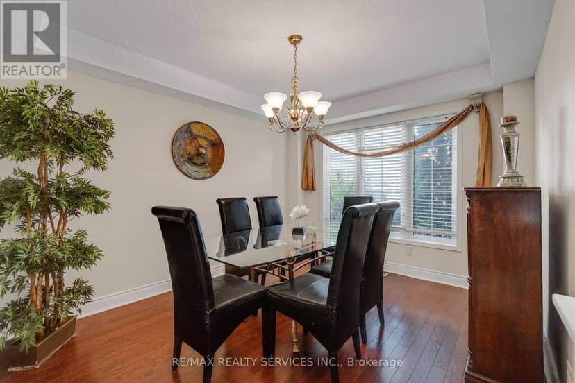 7419 Black Walnut Trail — photo 12 of 40