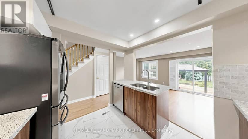 78 Bonello Crescent — photo 13 of 40