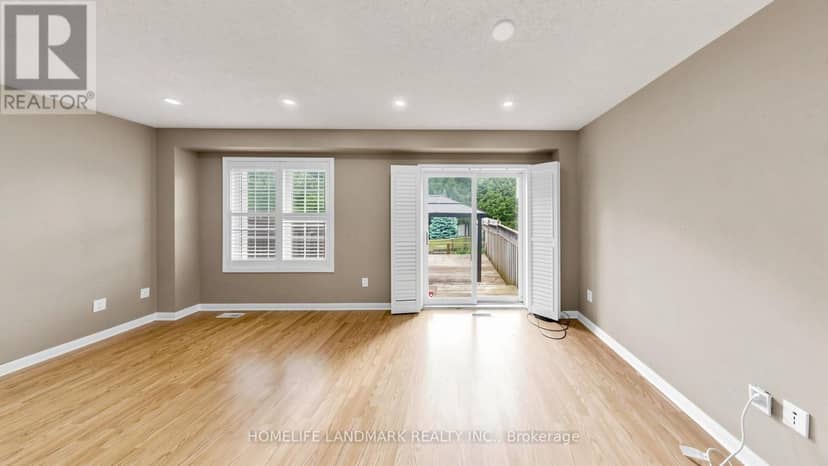 78 Bonello Crescent — photo 4 of 40